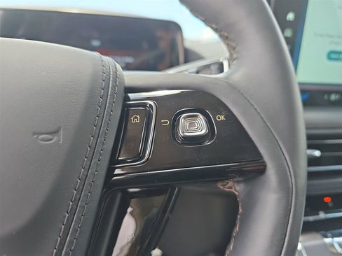 New 2025 Lincoln Aviator 2WD w/ Equipment Group 101A image 25