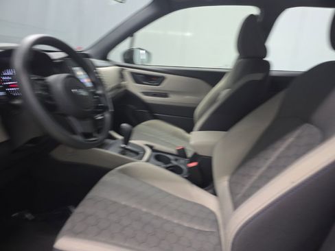 Certified 2025 Subaru Forester image 17