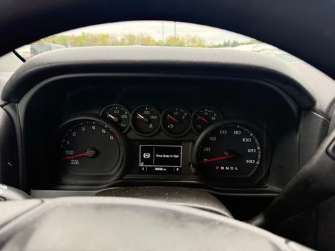 Used 2022 Chevrolet Silverado 1500 Custom w/ LPO, Dark Essentials Package AWD/4WD image 12