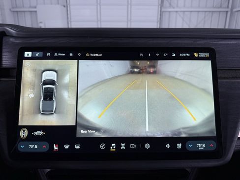 Used 2022 Rivian R1T Adventure image 33