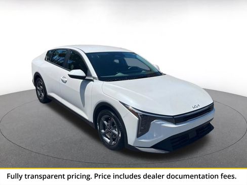 Used 2025 Kia K4 FWD image 1