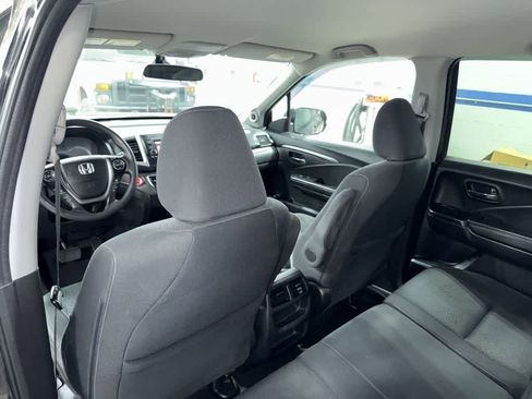 Used 2017 Honda Ridgeline Sport image 25