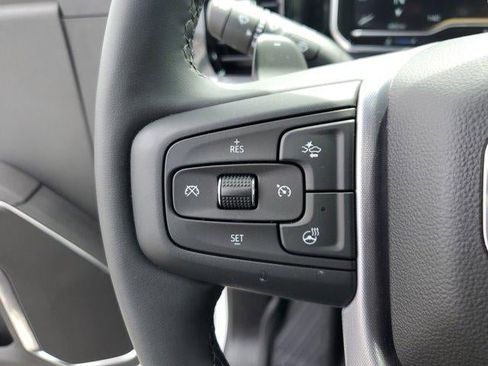 New 2025 GMC Sierra 1500 Elevation image 26