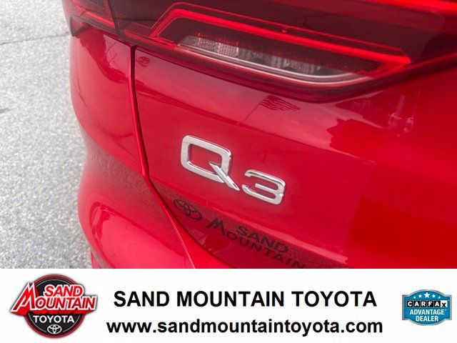 Used 2025 Audi Q3 2.0T Premium AWD/4WD image 9