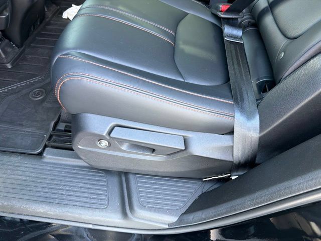Used 2024 Honda Pilot TrailSport image 32