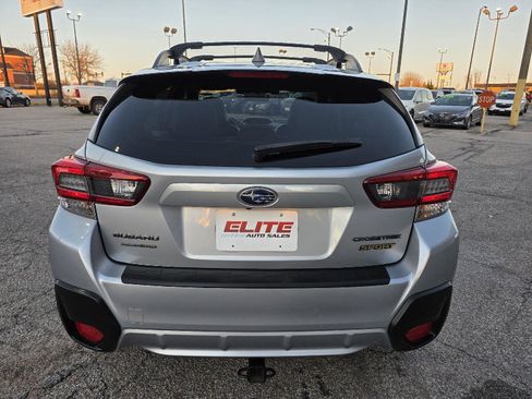 Used 2022 Subaru Crosstrek 2.5i Sport w/ Moonroof Package image 6