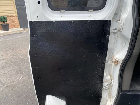 Used 2008 Chevrolet Express 3500 LS w/ LT Preferred Equipment Group image 25