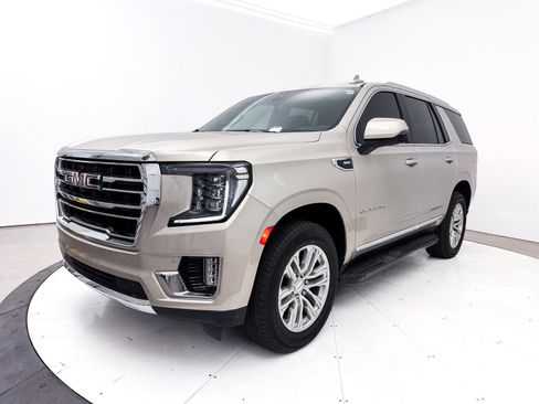Used 2022 GMC Yukon SLT w/ SLT Premium Package image 15