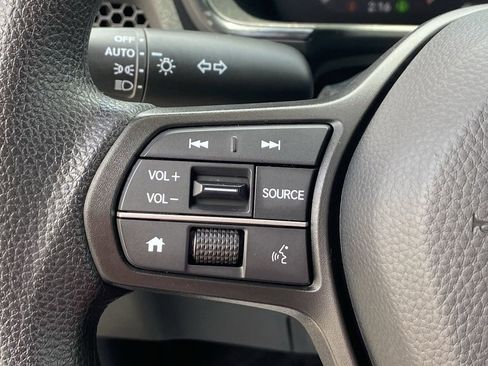 Used 2025 Honda CR-V LX image 26