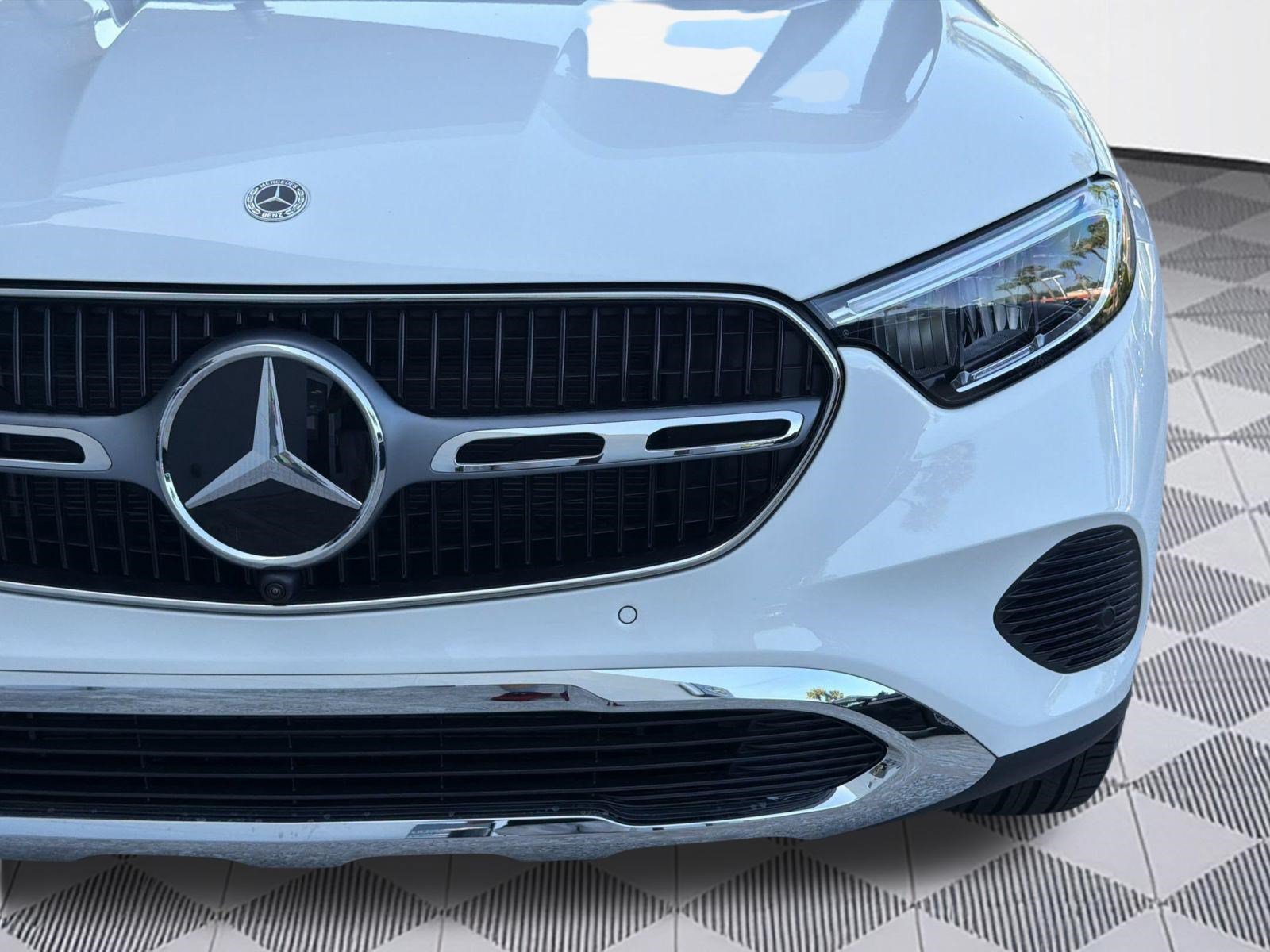 Used 2026 Mercedes-Benz GLC 300 image 12