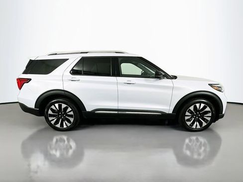 Used 2025 Ford Explorer Platinum w/ LUX Leather Package AWD/4WD image 4
