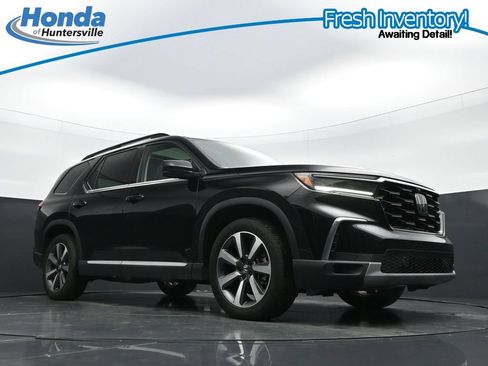 Used 2023 Honda Pilot Elite image 30