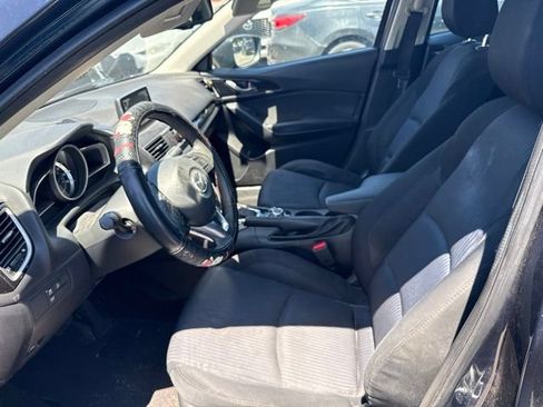Used 2016 MAZDA MAZDA3 i Touring w/ Popular Equipment Package FWD image 6
