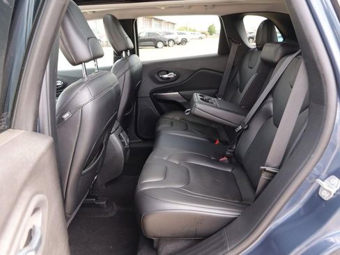 Used 2021 Jeep Cherokee Latitude Lux w/ Sun & Sound Group image 7