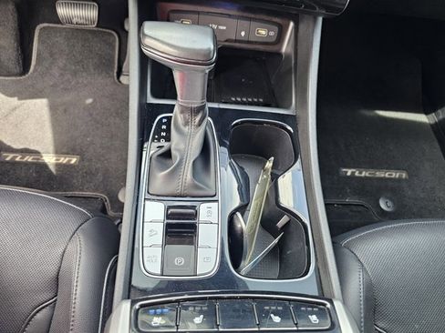 Used 2022 Hyundai Tucson SEL w/ Convenience + Premium Package FWD image 25