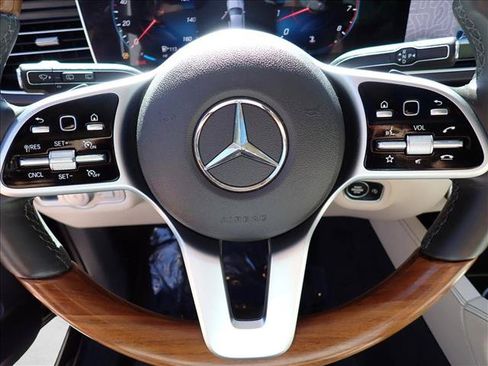 Used 2020 Mercedes-Benz GLE 350 image 17