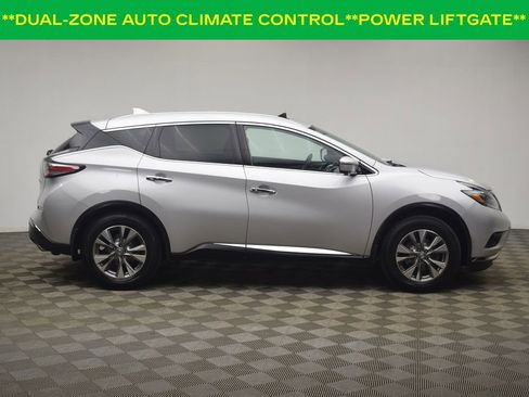 Used 2018 Nissan Murano SL w/ Moonroof Package image 13