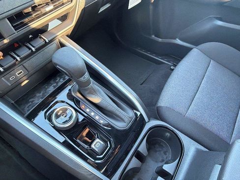 New 2026 Chevrolet Colorado Trail Boss AWD/4WD image 25