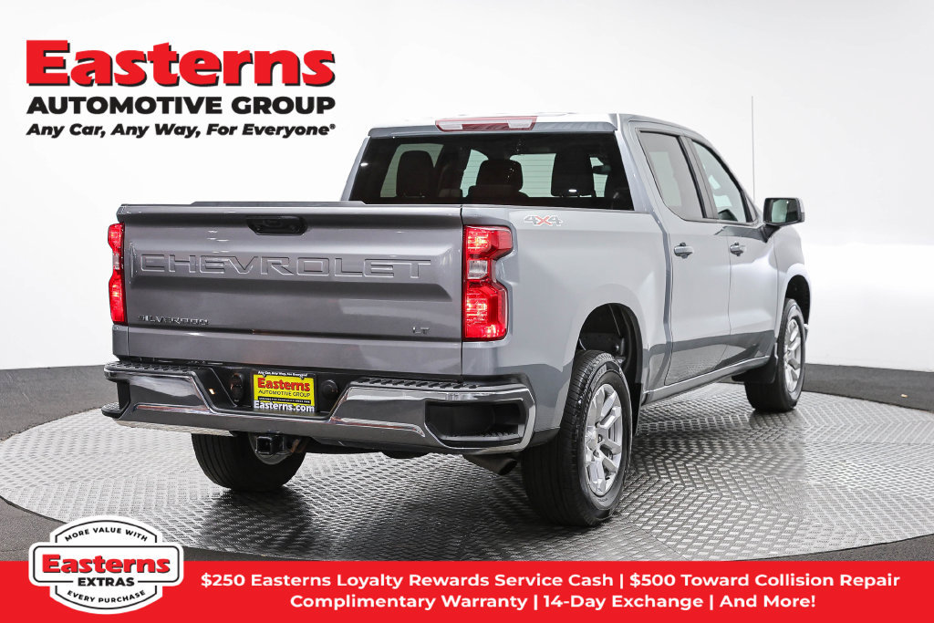 Used 2023 Chevrolet Silverado 1500 LT AWD/4WD image 6
