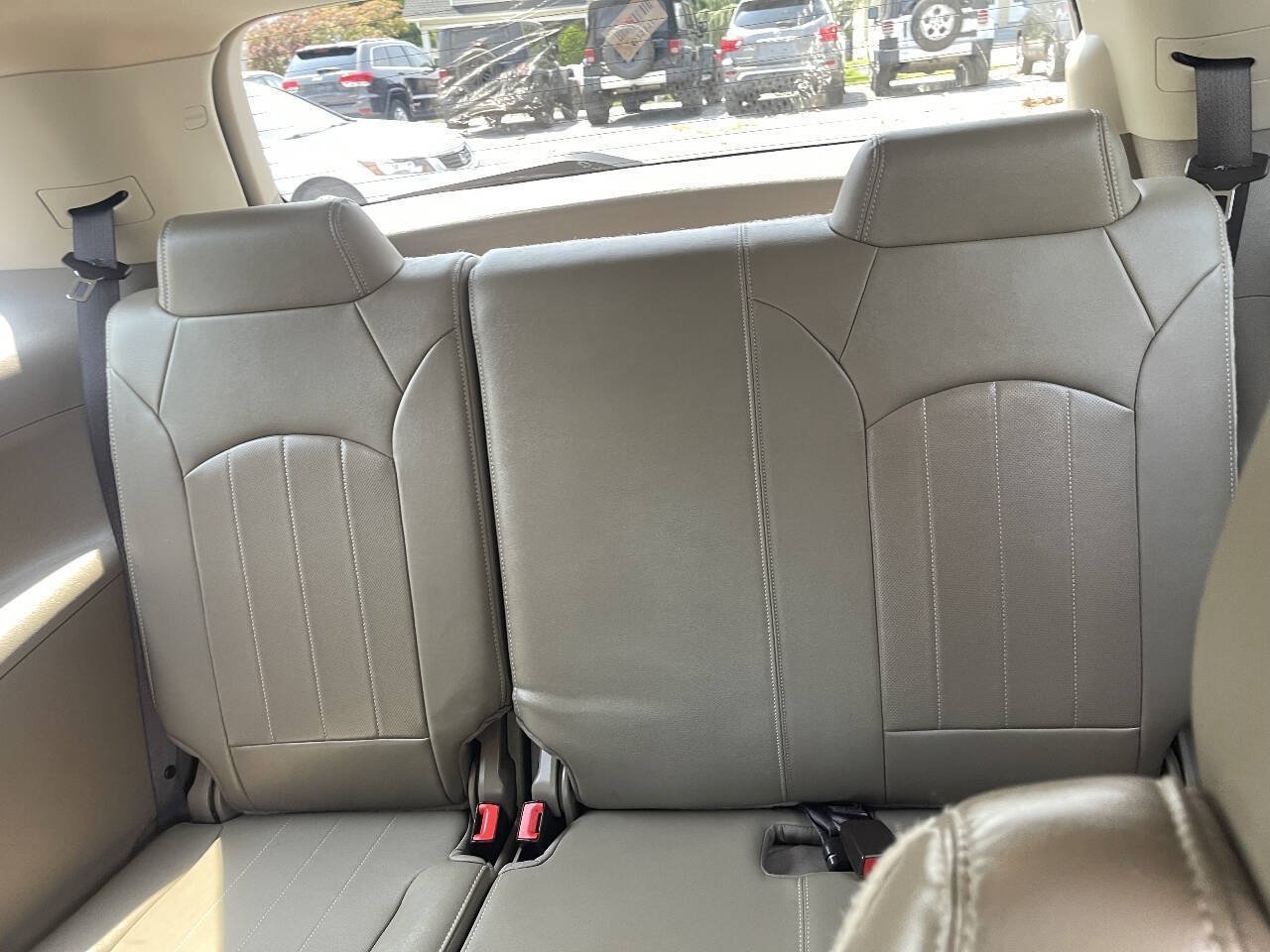 Used 2015 GMC Acadia Denali AWD/4WD image 25