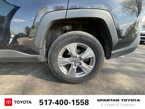 Used 2024 Toyota RAV4 XLE AWD/4WD image 23
