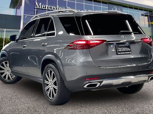 Certified 2025 Mercedes-Benz GLE 450e 4MATIC image 2