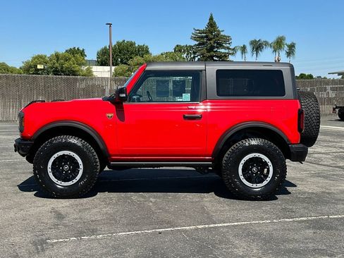 Certified 2023 Ford Bronco Badlands AWD/4WD image 6
