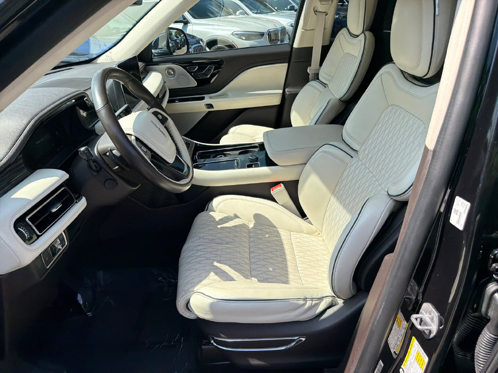 Used 2020 Lincoln Aviator Black Label w/ Dynamic Handling Package AWD/4WD image 9