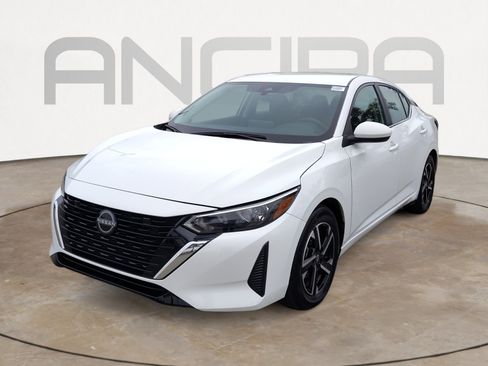 Used 2024 Nissan Sentra SV image 9