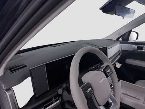 Used 2026 Hyundai Santa Fe SE image 23