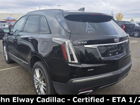 Certified 2025 Cadillac XT5 Sportv w/ LPO, Floor Liner Package image 3