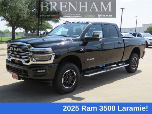 New 2025 RAM 3500 Laramie image 8