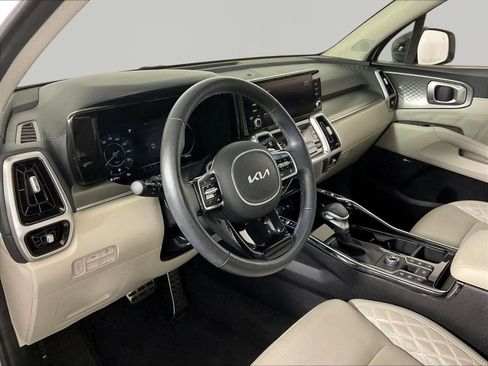 Used 2022 Kia Sorento SX FWD image 17