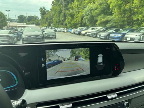 Used 2025 Hyundai Palisade SEL FWD image 22