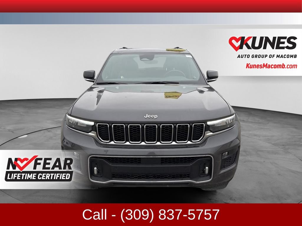 Used 2023 Jeep Grand Cherokee Overland AWD/4WD image 2
