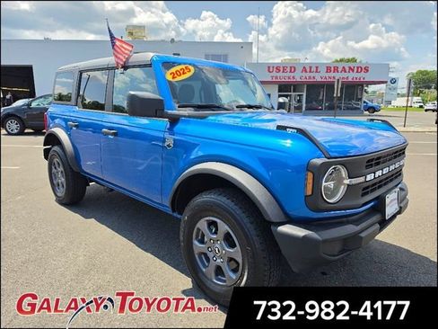 Used 2025 Ford Bronco Big Bend AWD/4WD image 1