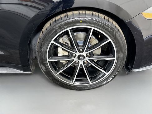 Used 2020 Ford Mustang Convertible w/ Wheel & Stripe Package RWD image 30