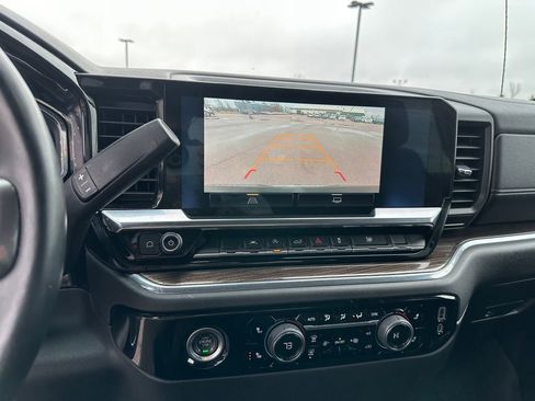 Used 2023 Chevrolet Silverado 1500 LT image 16