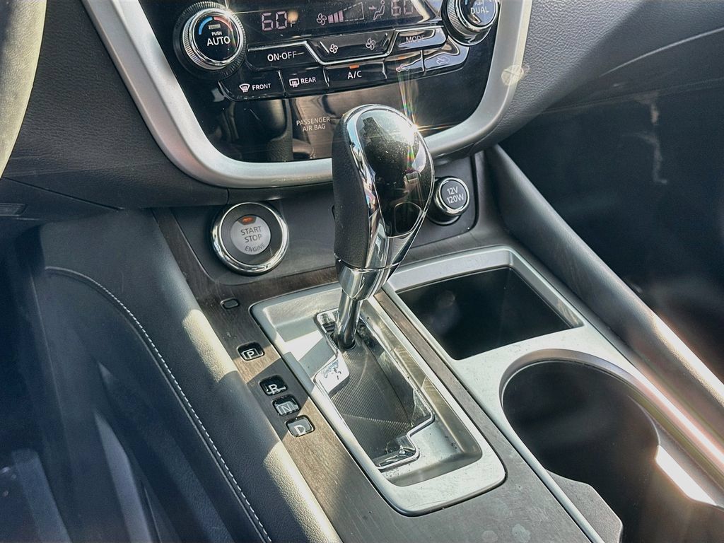 Used 2020 Nissan Murano Platinum FWD image 17