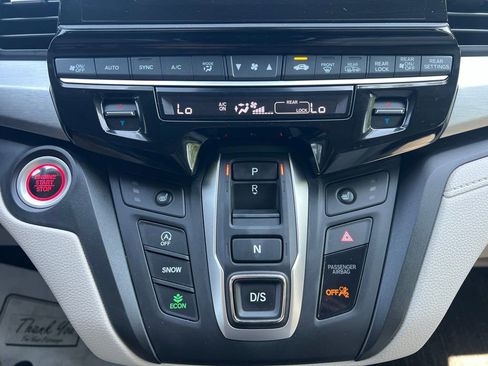 Used 2025 Honda Odyssey EX-L image 29