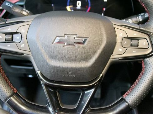 Used 2025 Chevrolet TrailBlazer RS AWD/4WD image 20