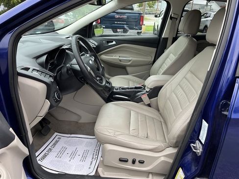 Used 2016 Ford Escape Titanium w/ Equipment Group 301A AWD/4WD image 20