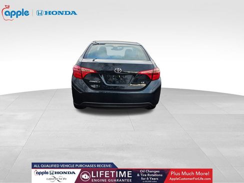 Used 2017 Toyota Corolla LE w/ Carpet Mat Package (TMS) image 7
