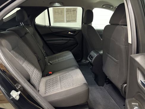 Used 2022 Chevrolet Equinox LT AWD/4WD image 35