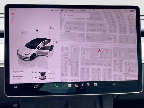 Used 2023 Tesla Model 3 Standard Range RWD image 31