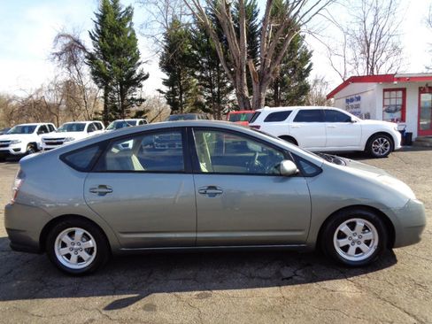 Used 2004 Toyota Prius image 4