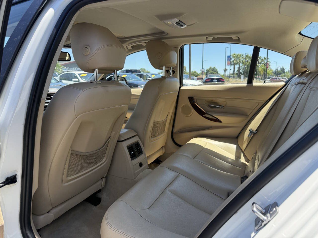 Used 2014 BMW 328i Sedan RWD image 11