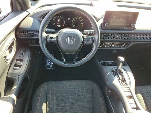 Used 2023 Honda HR-V Sport image 12