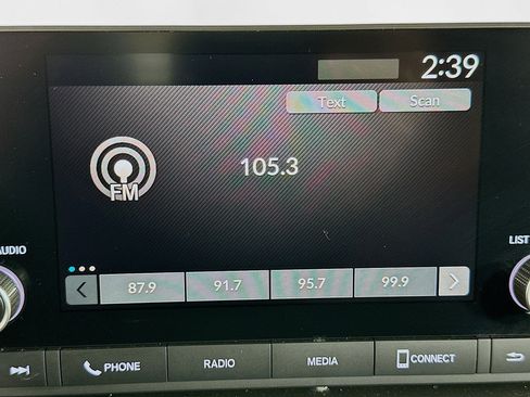 Used 2023 Honda HR-V LX image 21