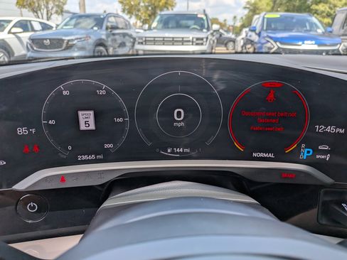 Used 2022 Porsche Taycan 4S AWD/4WD image 27